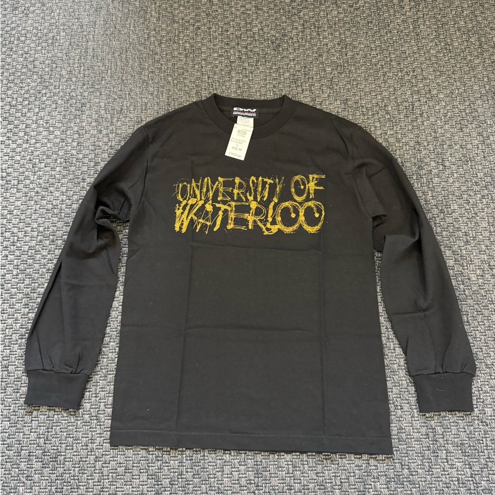 University of Waterloo Black and Yellow Graphic Tee men’s S fits slim brand new
